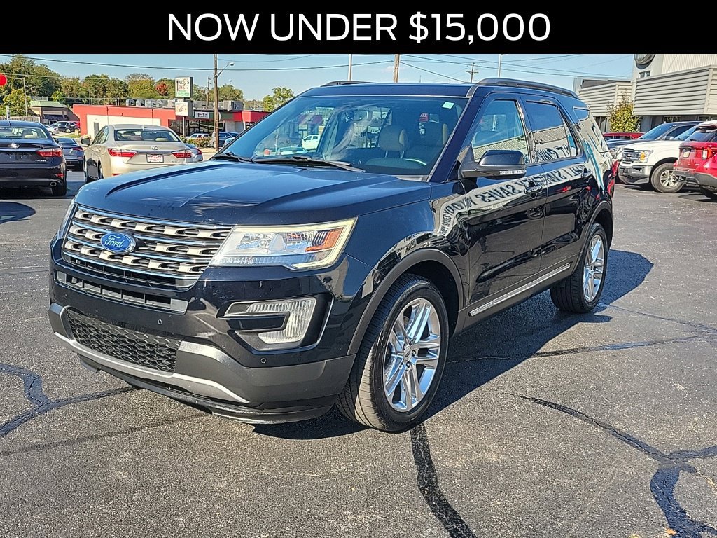 Certified 2017 Ford Explorer XLT w/ Equipment Group 202A AWD/4WD image 4