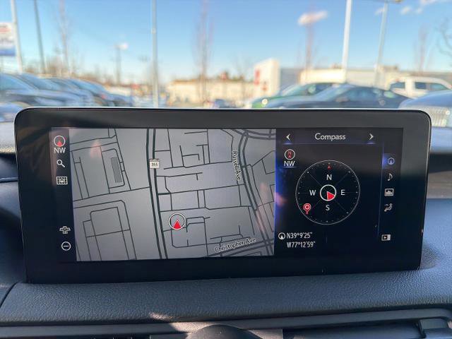 Used 2024 Lexus IS 500 image 12