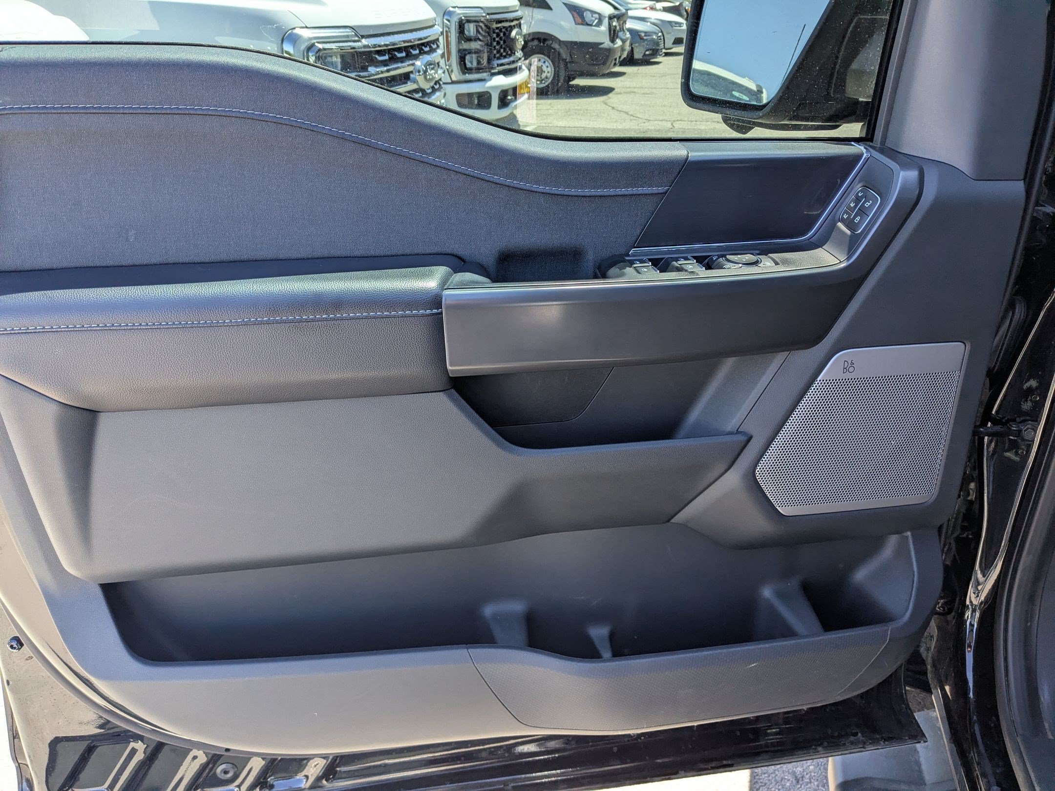 Certified 2025 Ford F150 Lariat AWD/4WD image 15