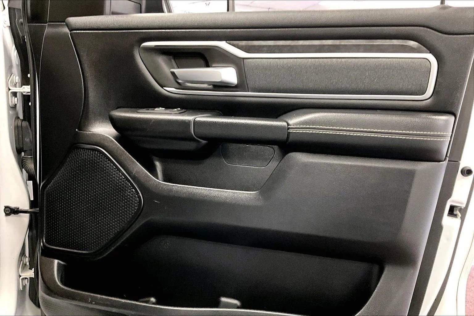 Used 2021 RAM 1500 Big Horn image 23