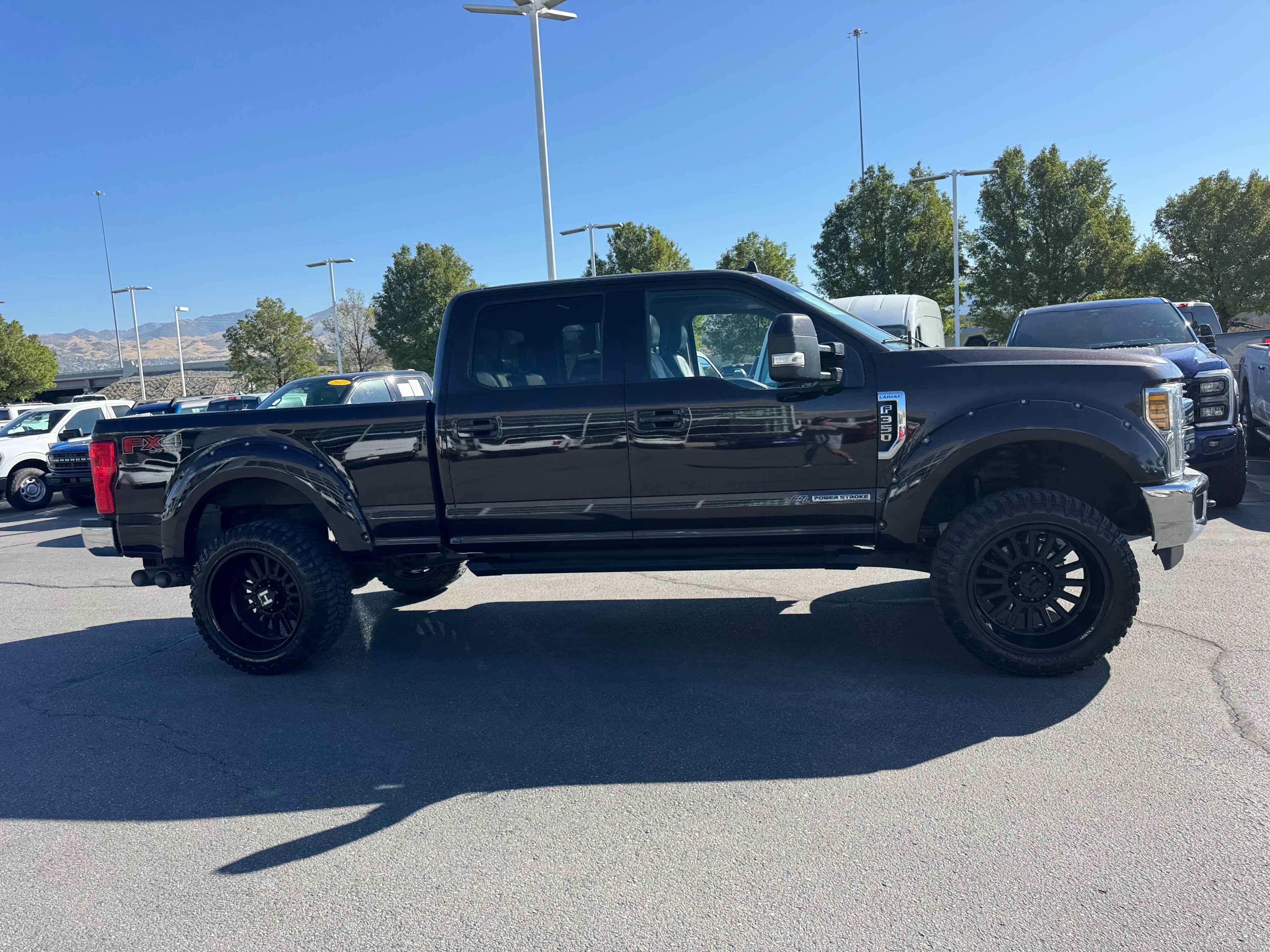 Certified 2019 Ford F350 Lariat image 9