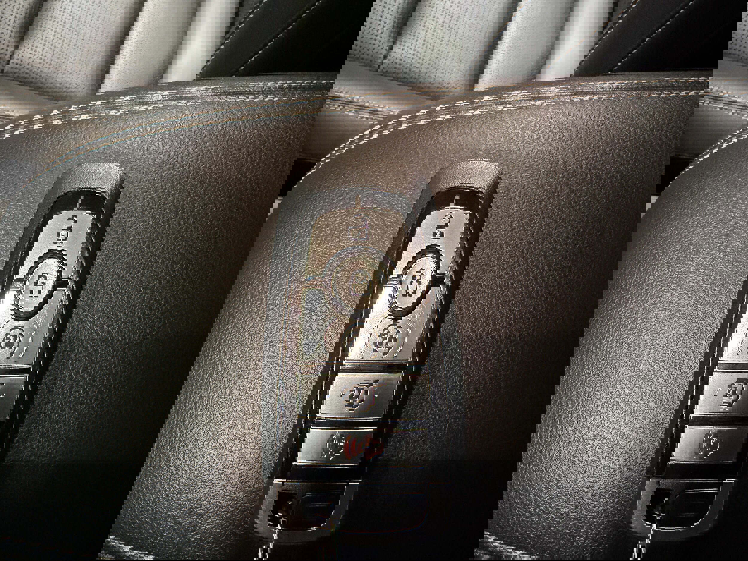 Certified 2022 Ford Escape Titanium image 36