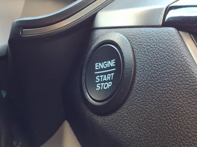 Certified 2024 Ford Escape Active AWD/4WD image 24