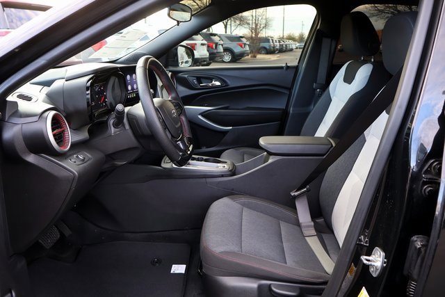 Used 2024 Chevrolet Trax RS image 26