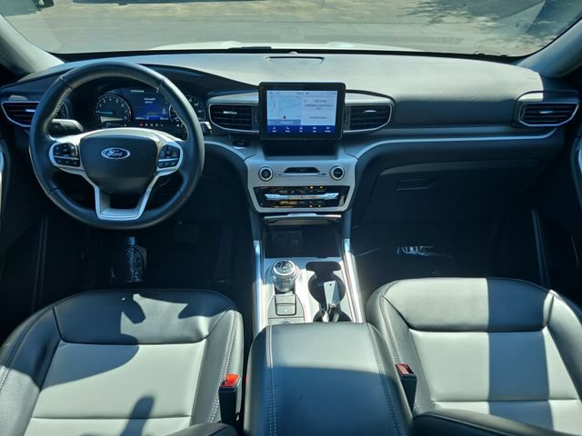 Certified 2023 Ford Explorer XLT w/ Equipment Group 202A AWD/4WD image 20