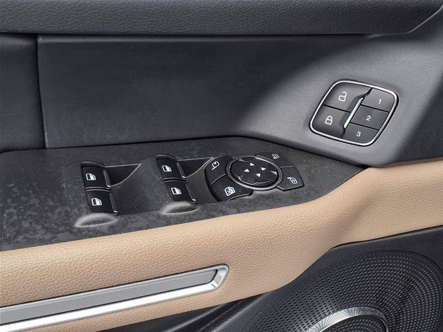Certified 2024 Ford Expedition Limited AWD/4WD image 8