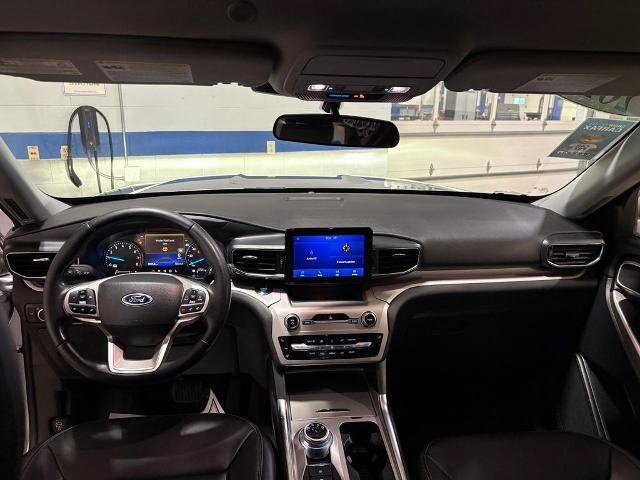 Certified 2023 Ford Explorer XLT w/ Equipment Group 202A AWD/4WD image 13