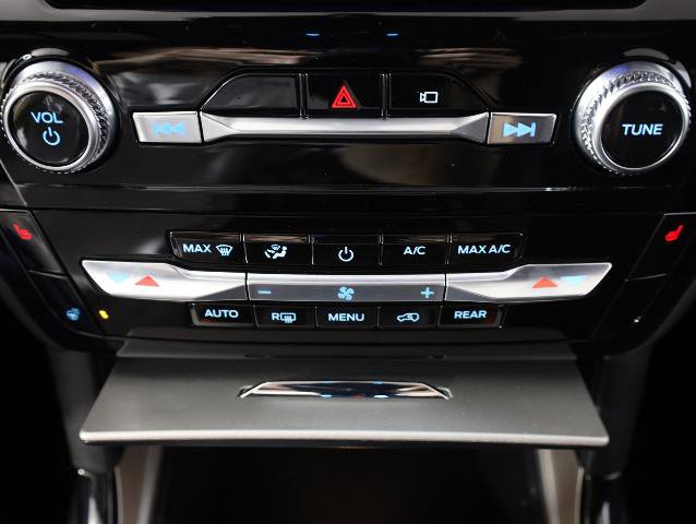 Certified 2022 Ford Explorer ST-Line w/ Class IV Trailer Tow Package AWD/4WD image 17