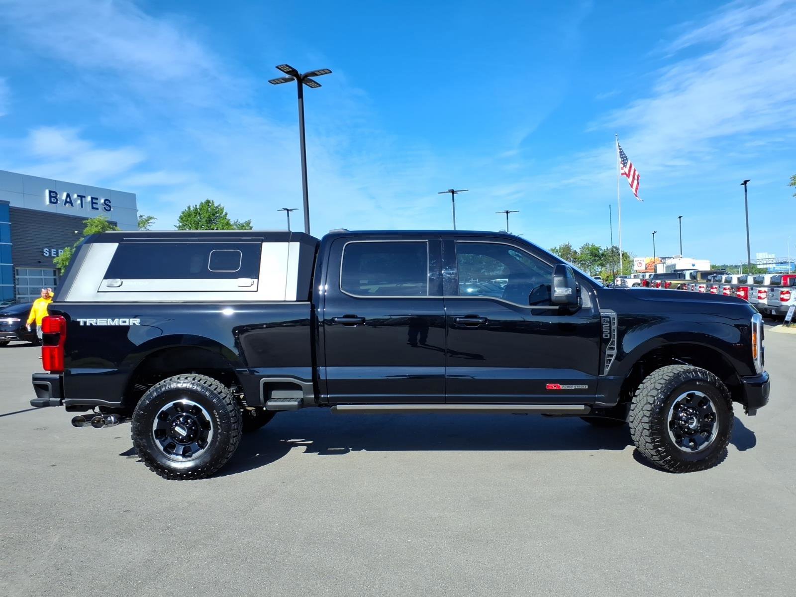 Certified 2026 Ford F250 Platinum w/ Tremor Off-Road Package AWD/4WD image 2