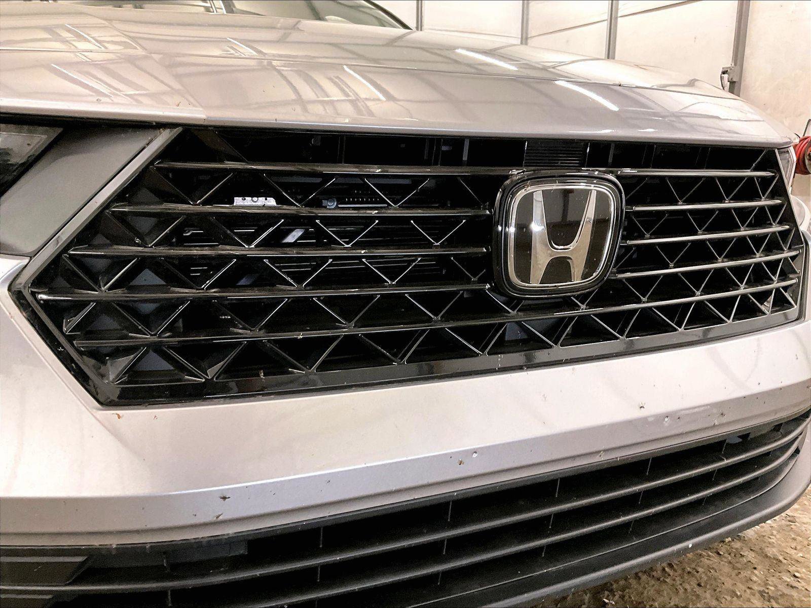 Used 2024 Honda Accord EX image 29