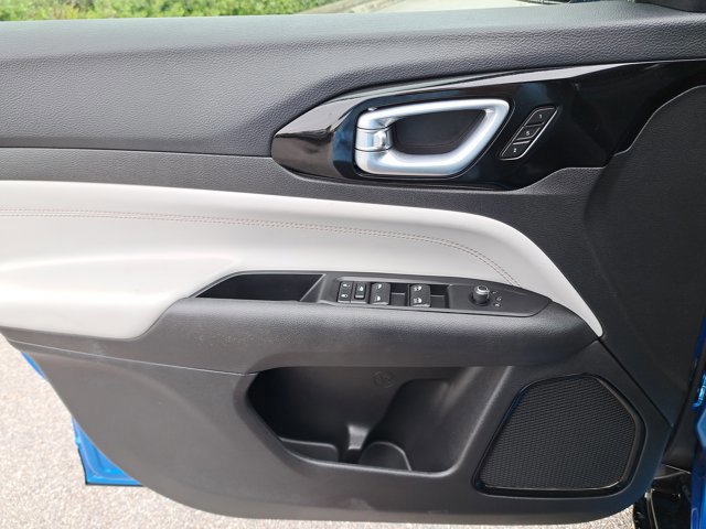 Used 2022 Jeep Compass Limited w/ Elite Group image 22