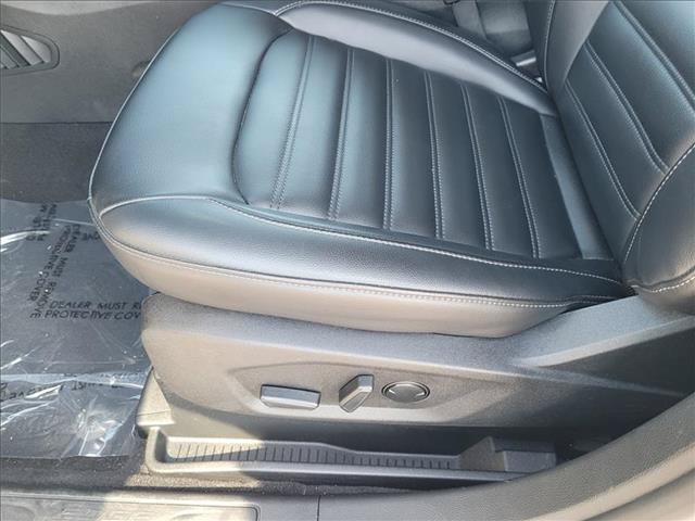 Certified 2023 Ford Edge SEL w/ Convenience Package AWD/4WD image 13