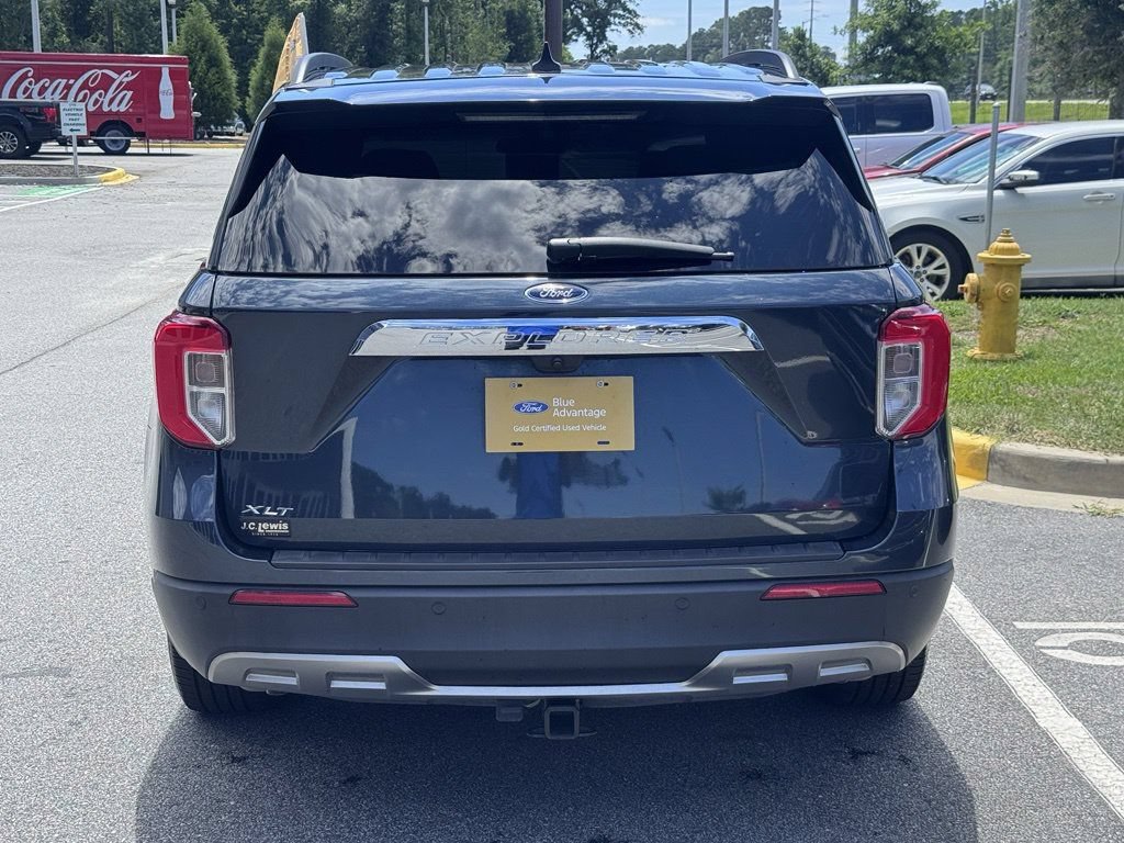 Certified 2023 Ford Explorer XLT w/ Equipment Group 202A RWD image 7