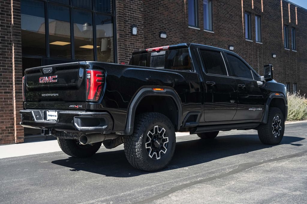 Used 2025 GMC Sierra 2500 AT4X AWD/4WD image 5