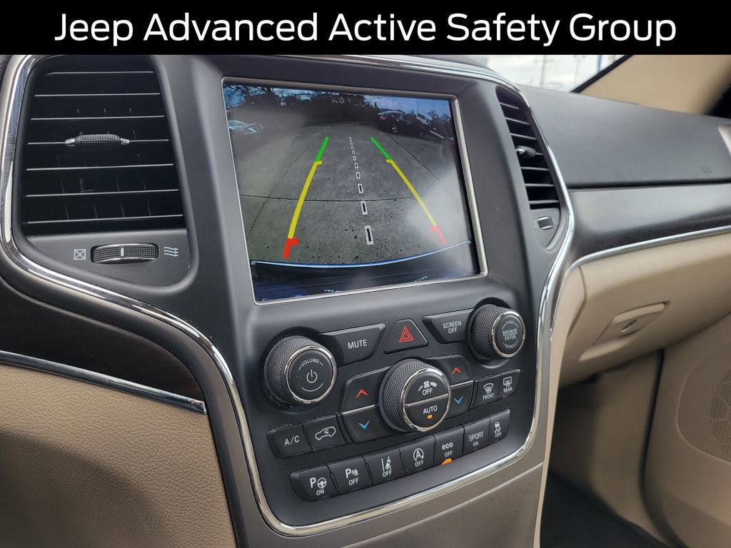 Used 2018 Jeep Grand Cherokee Limited AWD/4WD image 27