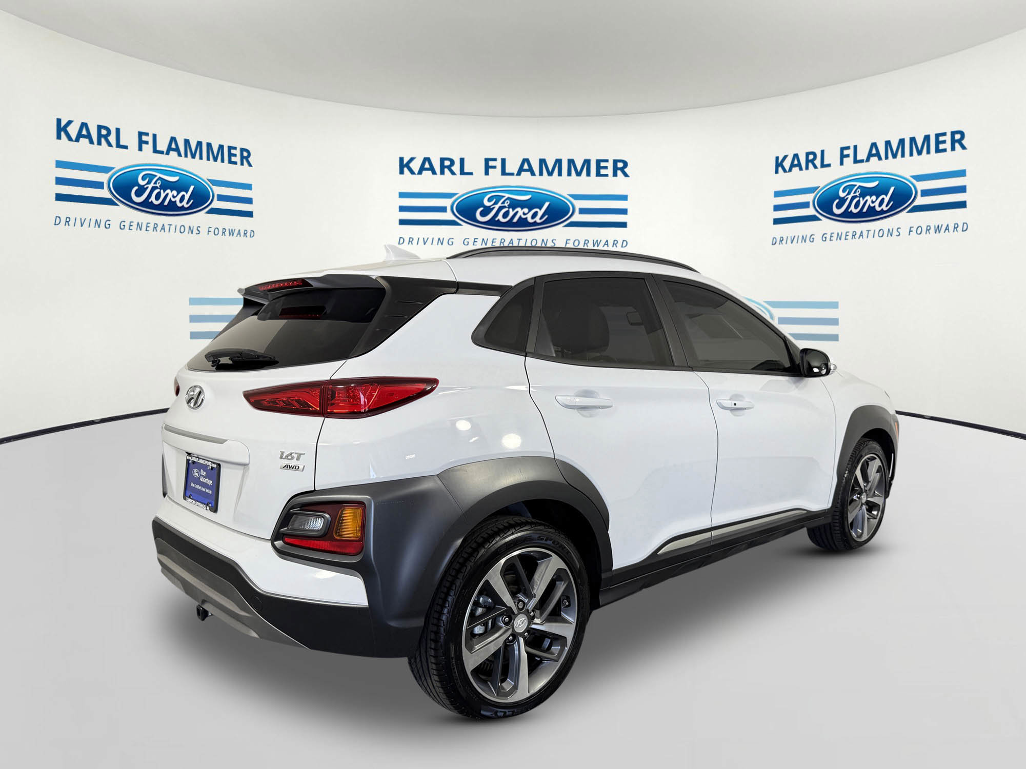 Used 2021 Hyundai Kona Limited w/ Cargo Package AWD/4WD image 3