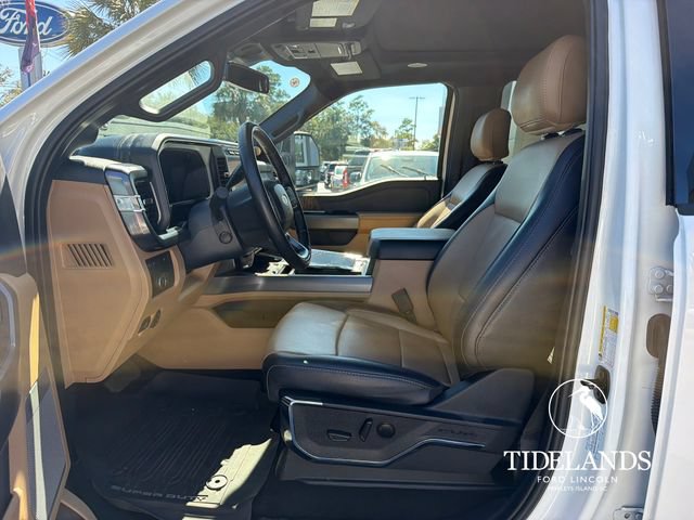 Certified 2024 Ford F250 Lariat w/ Lariat Ultimate Package AWD/4WD image 11