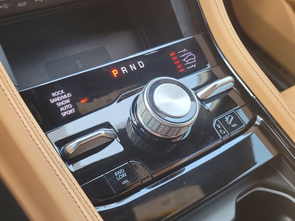 Used 2024 Jeep Grand Cherokee Summit AWD/4WD image 26