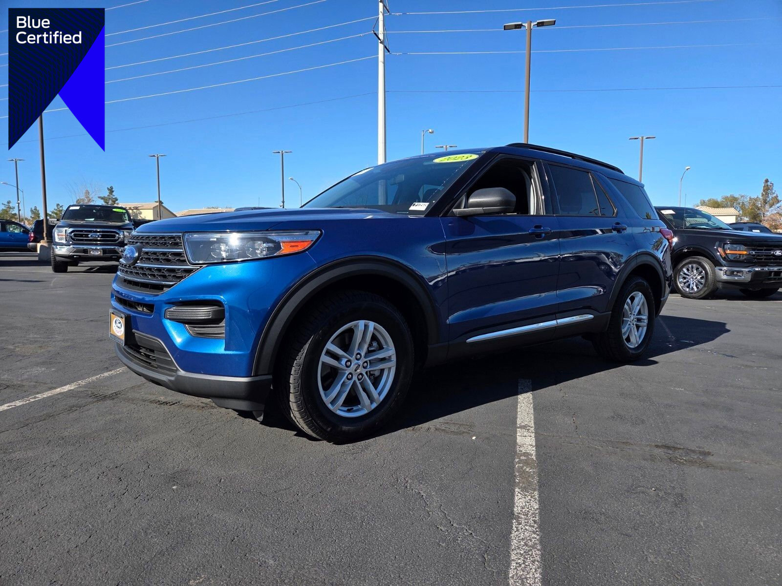 Certified 2023 Ford Explorer XLT AWD/4WD image 1