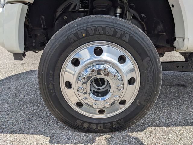 Certified 2022 Ford F450 Platinum w/ FX4 Off-Road Package image 10