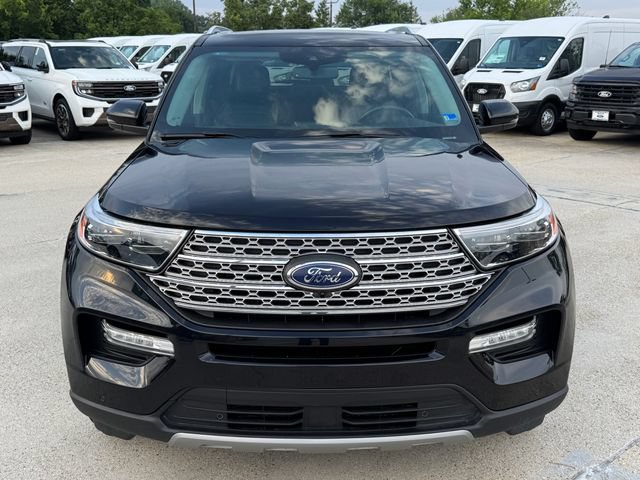 Certified 2024 Ford Explorer Limited w/ Equipment Group 301A AWD/4WD image 2