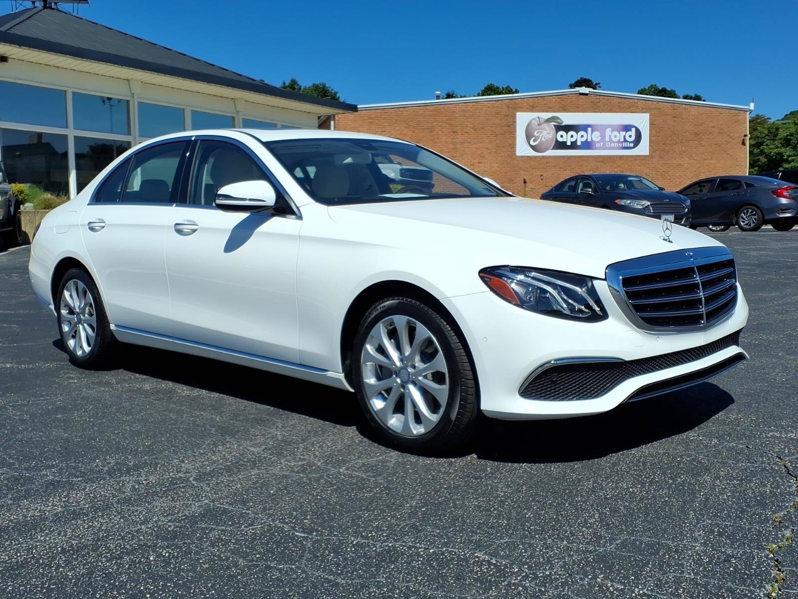 Used 2017 Mercedes-Benz E 300 image 2