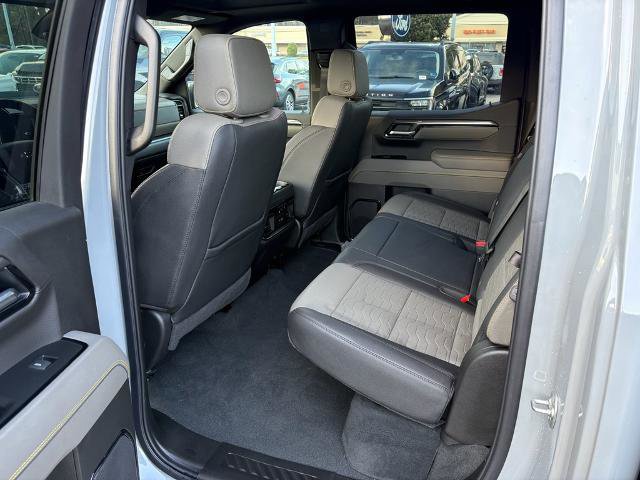 Used 2025 Chevrolet Silverado 1500 ZR2 w/ Technology Package image 13