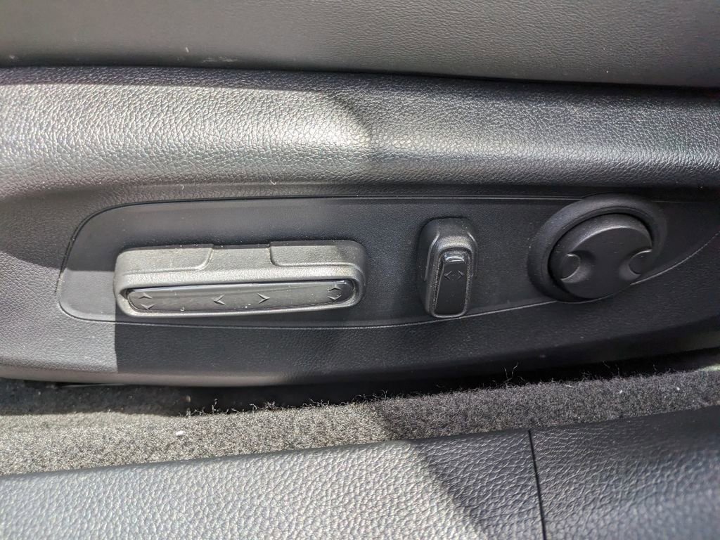 Used 2025 Honda Accord Sport image 20