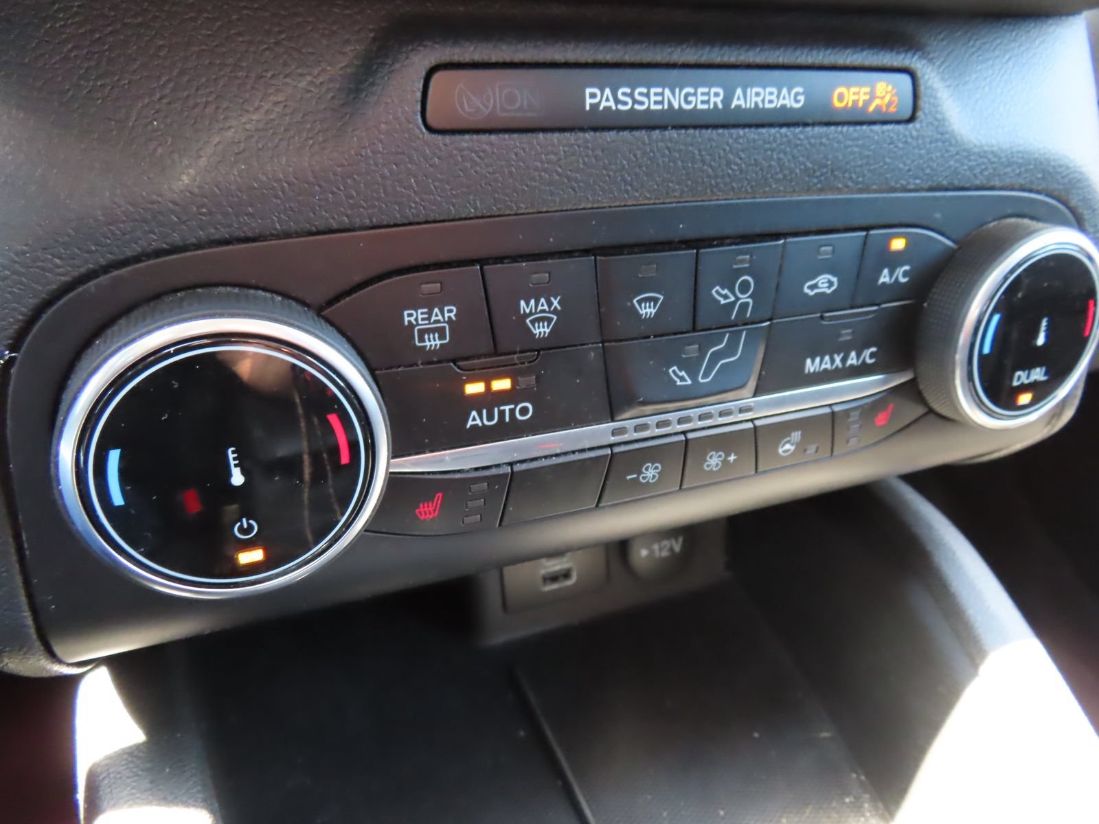 Certified 2024 Ford Escape Active AWD/4WD image 25