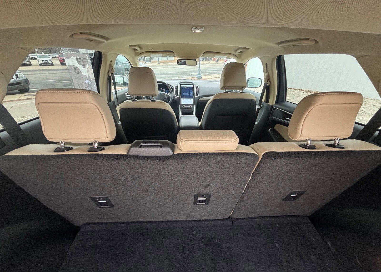 Certified 2024 Ford Edge SEL w/ Convenience Package image 7