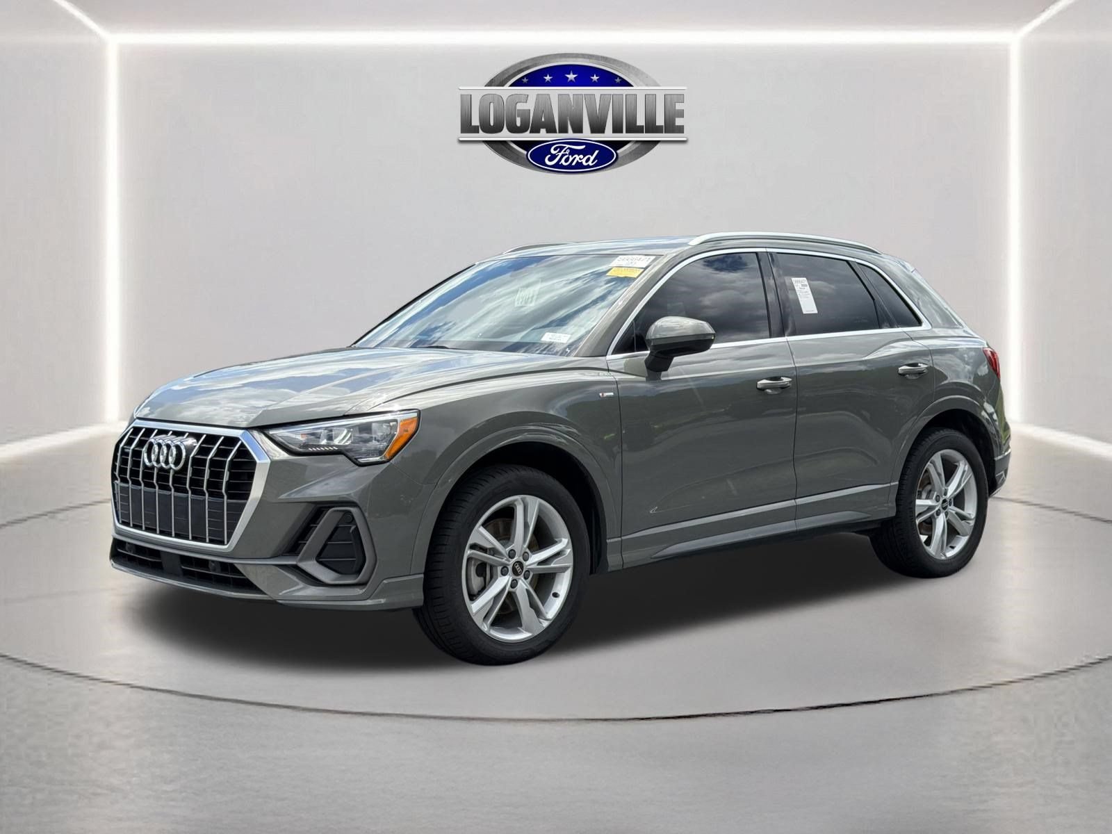 Used 2022 Audi Q3 2.0T Premium AWD/4WD image 1