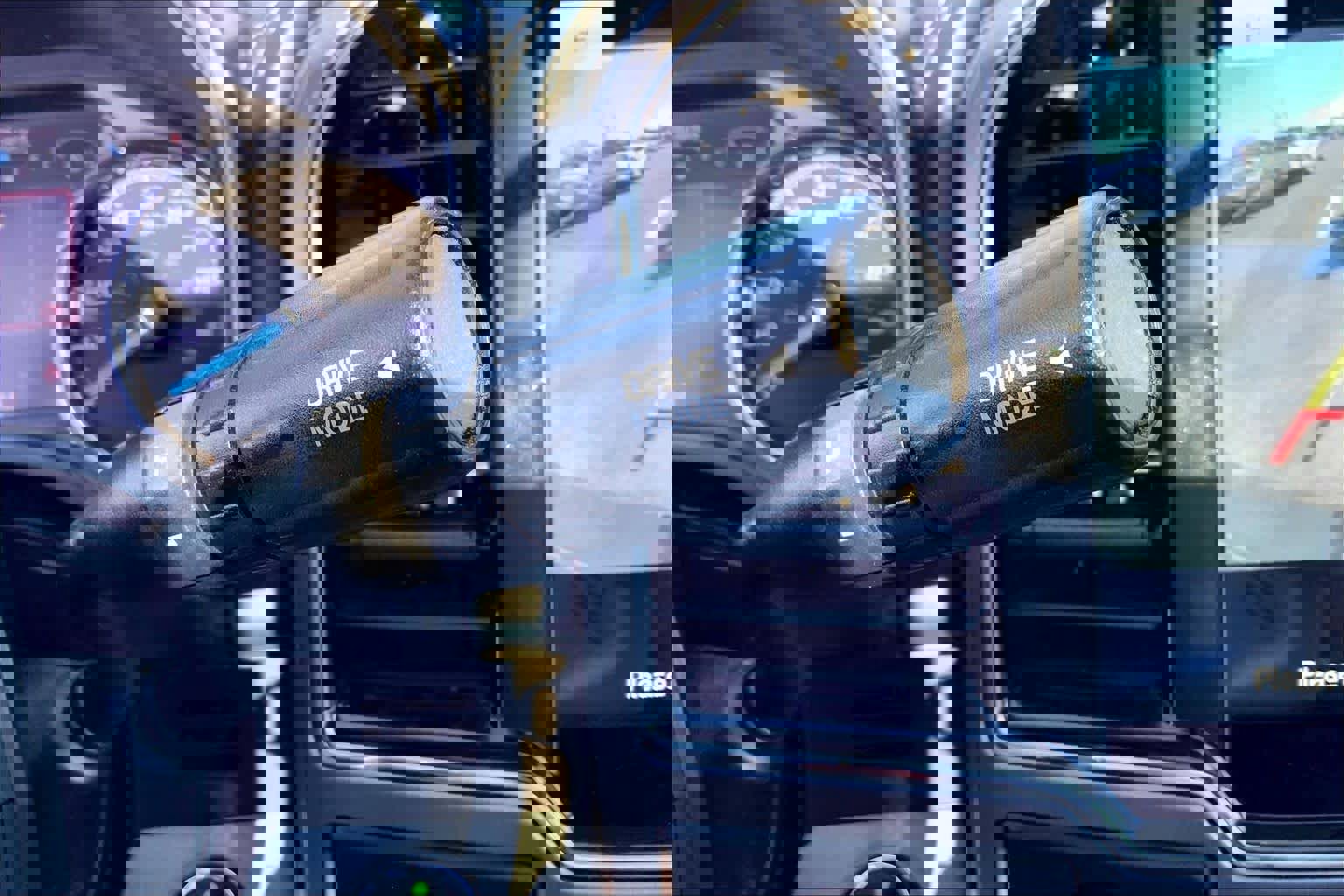 Certified 2022 Ford F250 Limited w/ FX4 Off-Road Package image 33