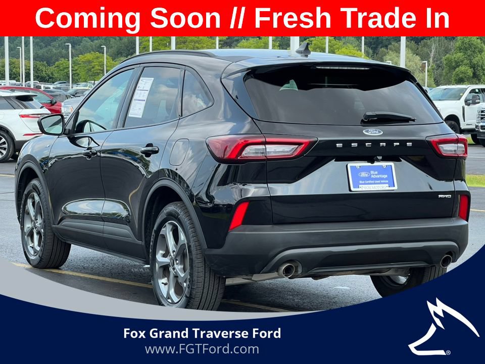Certified 2025 Ford Escape ST-Line Select AWD/4WD image 37