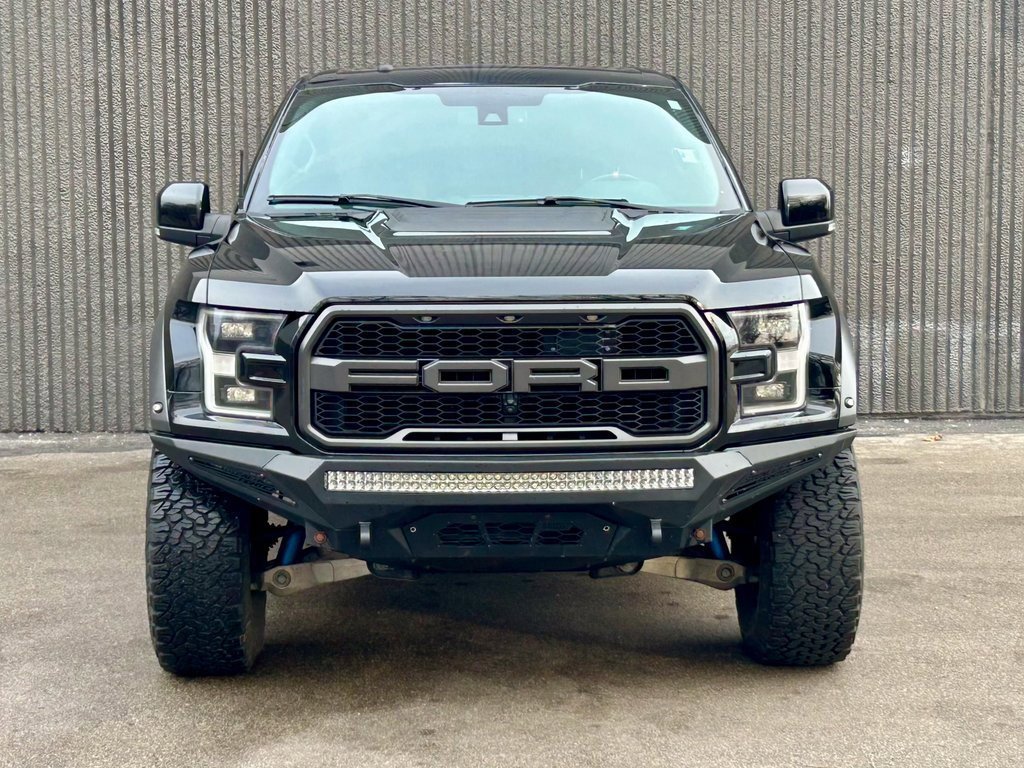 Certified 2018 Ford F150 Raptor w/ Equipment Group 802A Luxury image 8