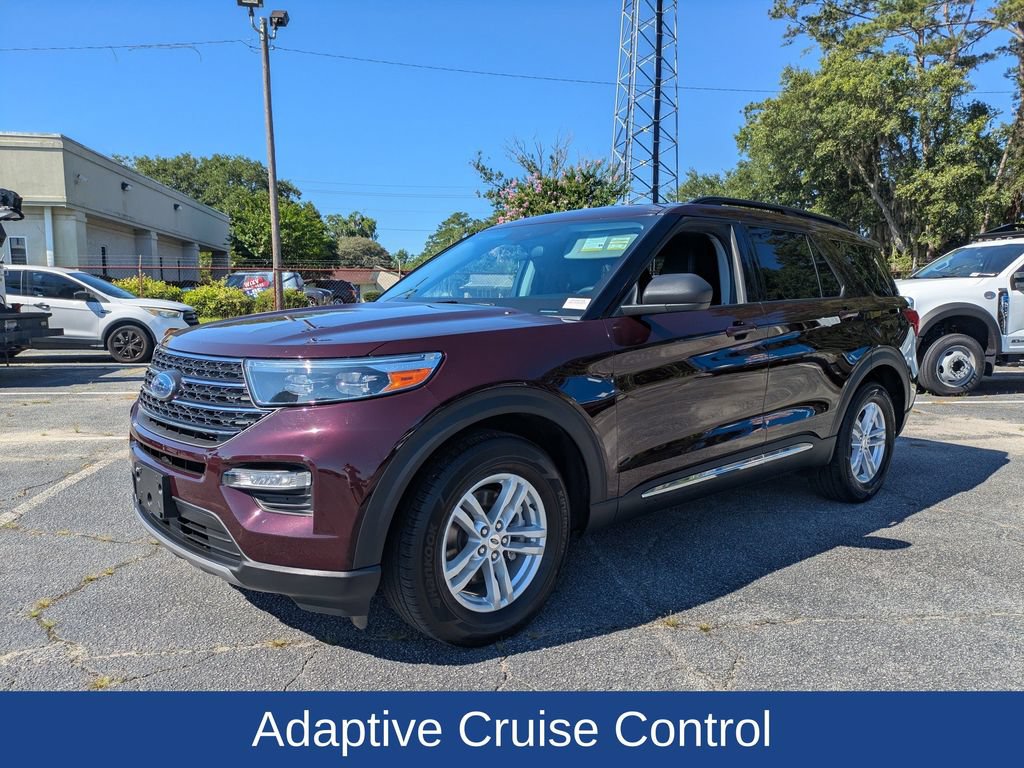 Certified 2023 Ford Explorer XLT w/ Equipment Group 202A RWD image 8
