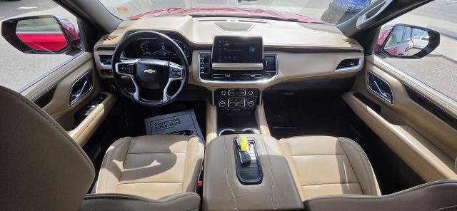 Used 2024 Chevrolet Suburban Premier AWD/4WD image 30
