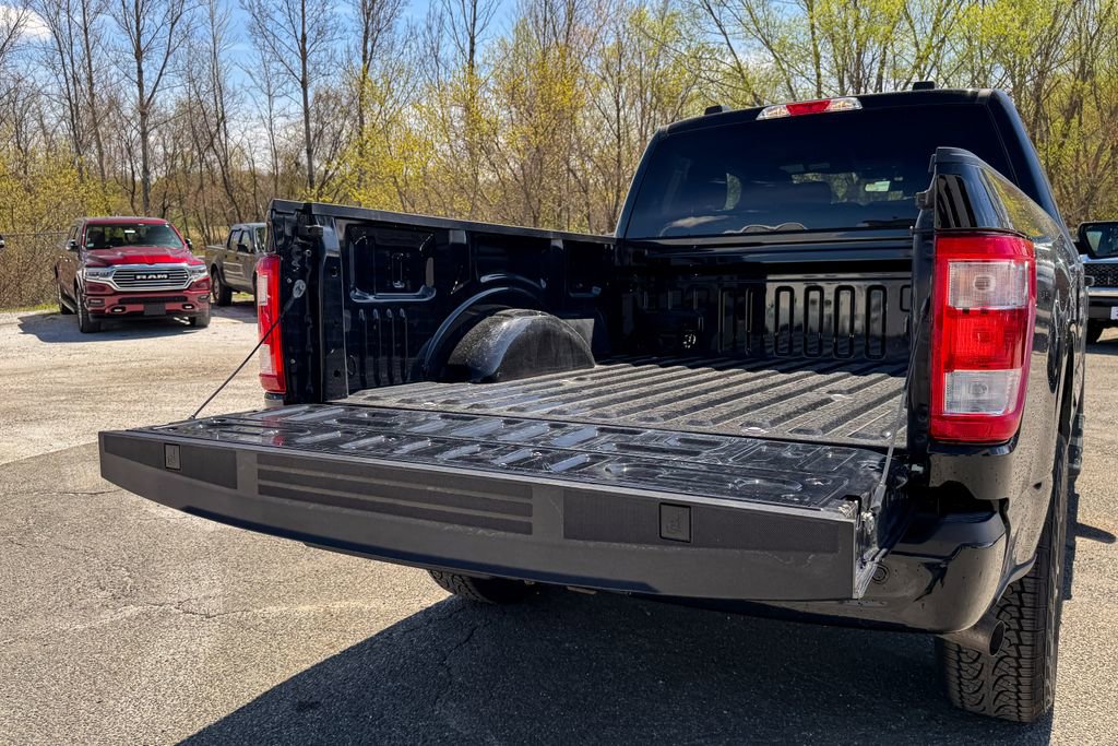 Certified 2023 Ford F150 XL w/ STX Appearance Package AWD/4WD image 17