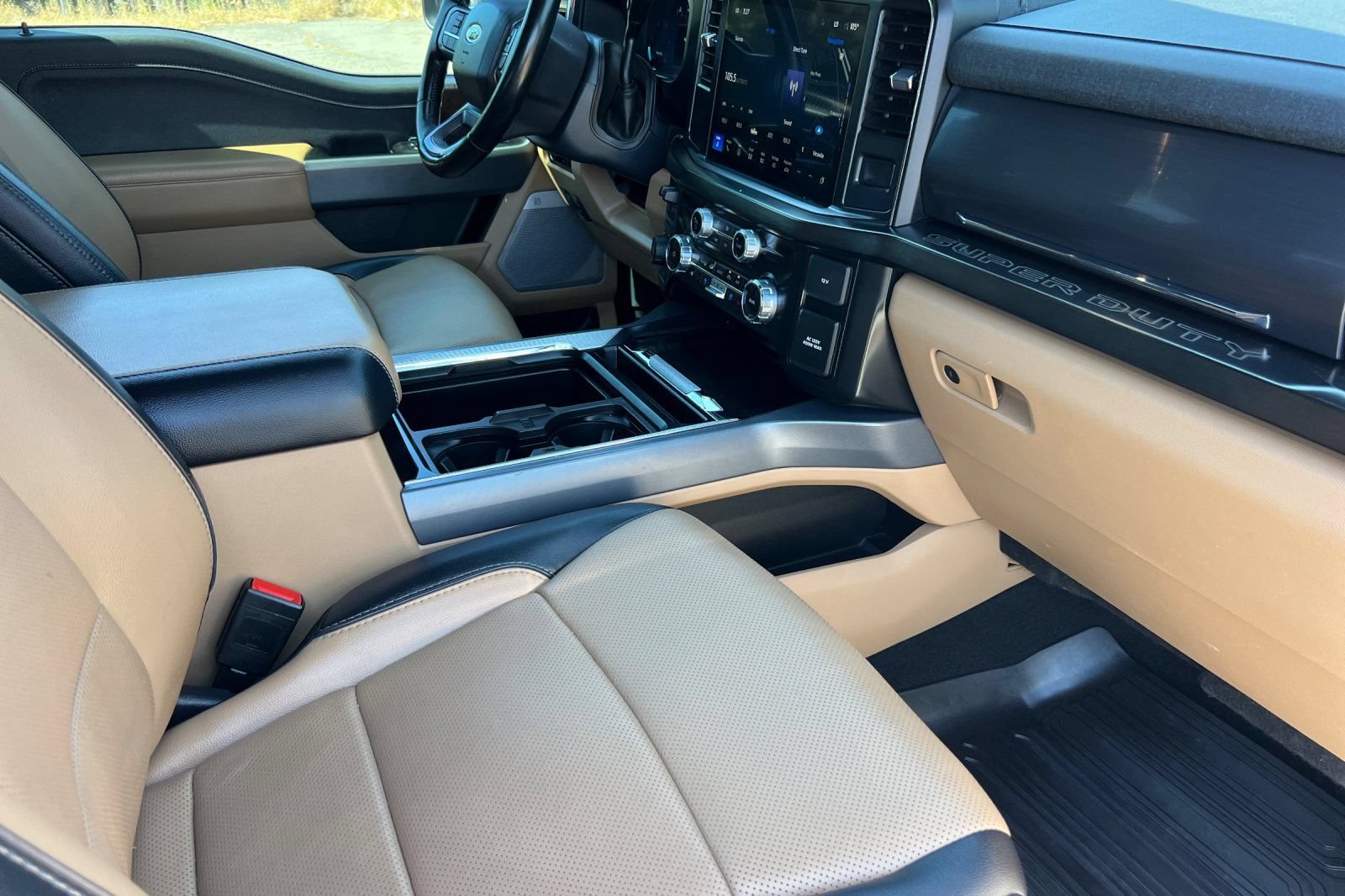 Certified 2023 Ford F250 Lariat w/ Chrome Package AWD/4WD image 16