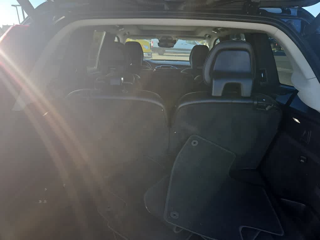 Used 2022 Volvo XC90 T5 Momentum AWD/4WD image 8
