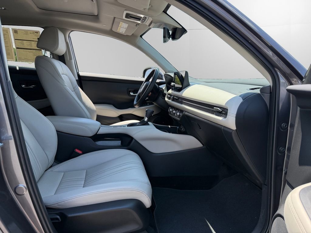 Used 2026 Honda HR-V EX-L image 15