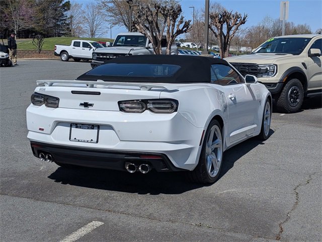 Used 2019 Chevrolet Camaro SS image 3