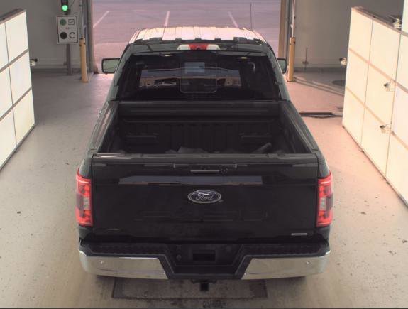 Certified 2022 Ford F150 XLT w/ Equipment Group 302A High image 15