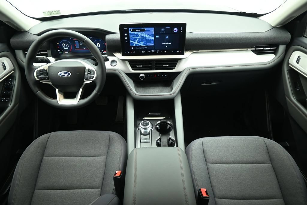 Certified 2025 Ford Explorer Active AWD/4WD image 20
