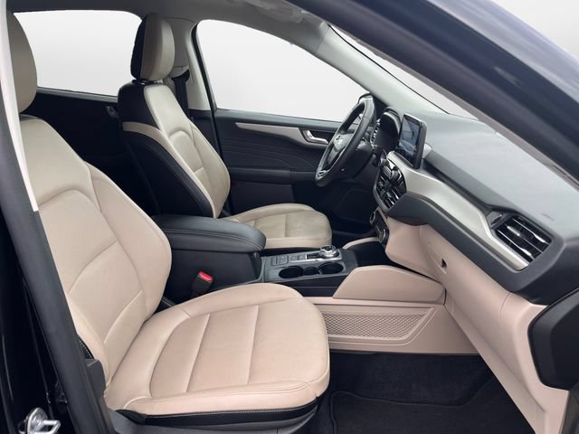 Certified 2022 Ford Escape SEL AWD/4WD image 17