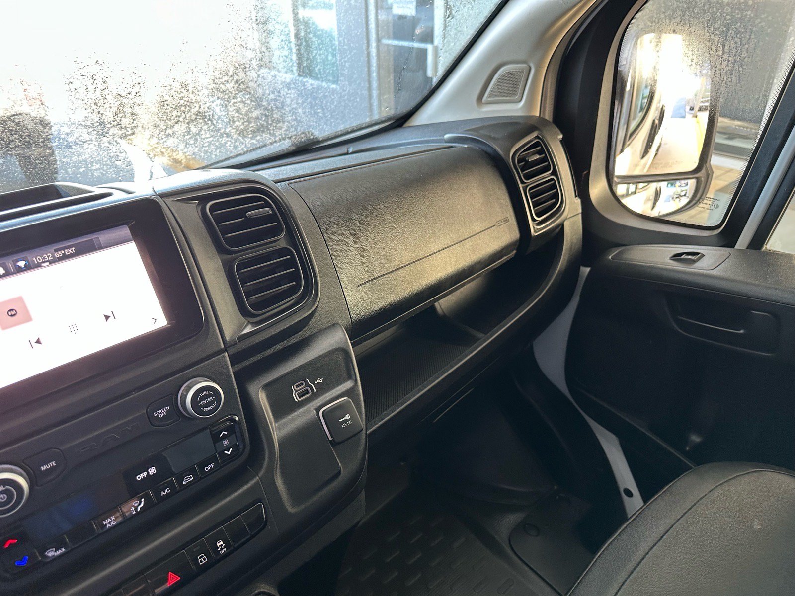Used 2023 RAM ProMaster 3500 FWD image 26