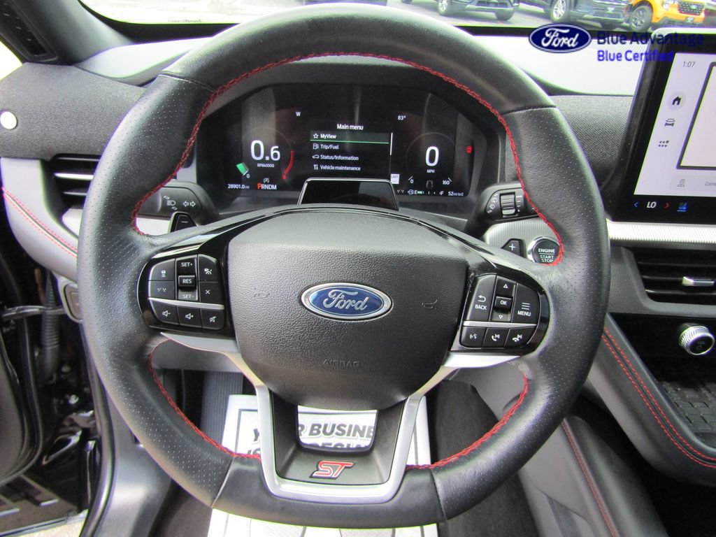 Certified 2025 Ford Explorer ST AWD/4WD image 17