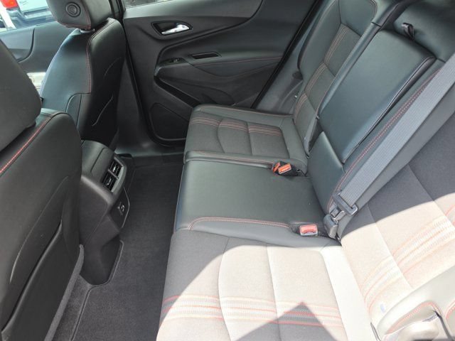 Used 2024 Chevrolet Equinox RS FWD image 14