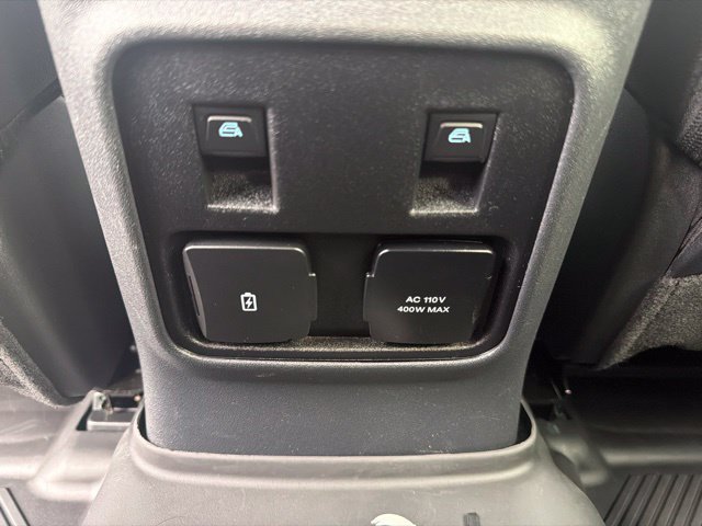 Certified 2023 Ford Bronco Wildtrak AWD/4WD image 39