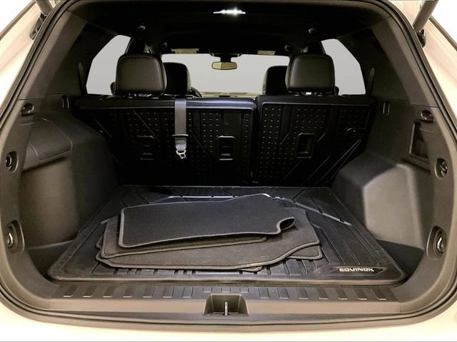 Used 2023 Chevrolet Equinox Premier AWD/4WD image 33