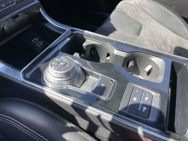 Certified 2020 Ford Edge ST w/ Equipment Group 401A AWD/4WD image 34